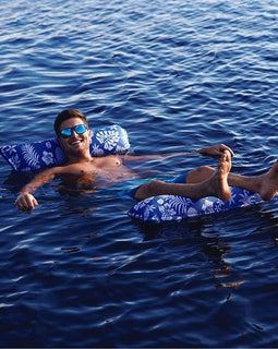 Aqua Leisure 4-In-1 Monterey Hammock Supreme XL 53" x 31.5" - Hibiscus Pineapple Royal Blue [APL18904S2]